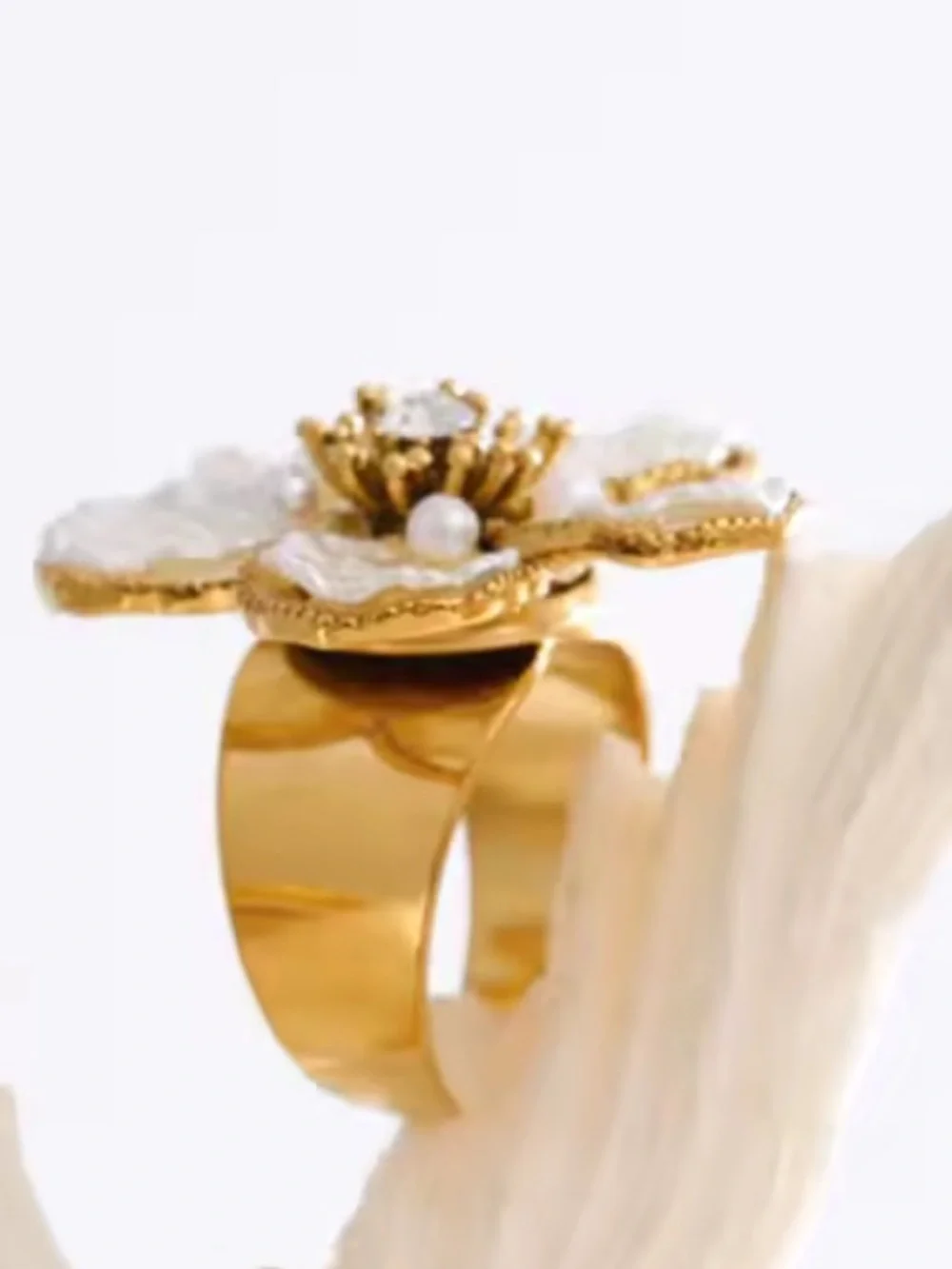 Pearl Petal Blossom Gold Ring